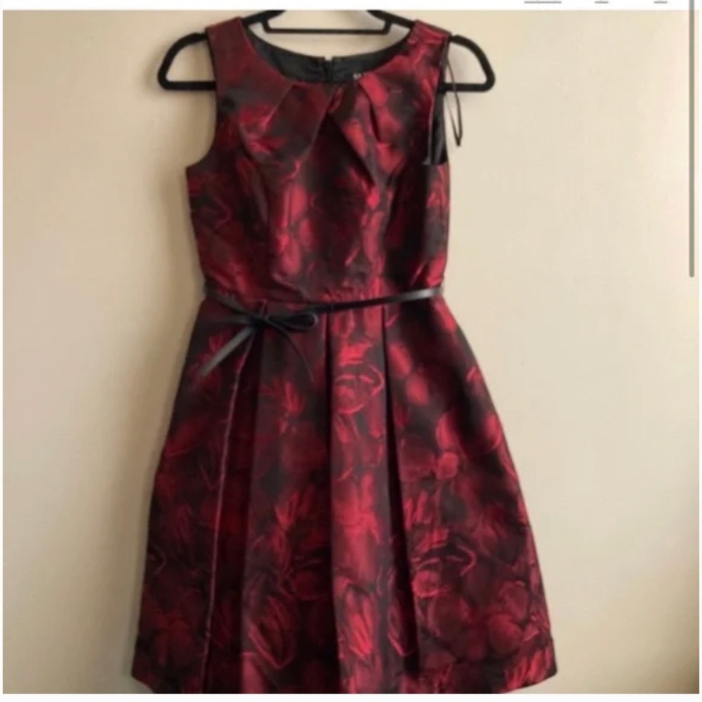 SLNY Fit and Flare Deess with Belt